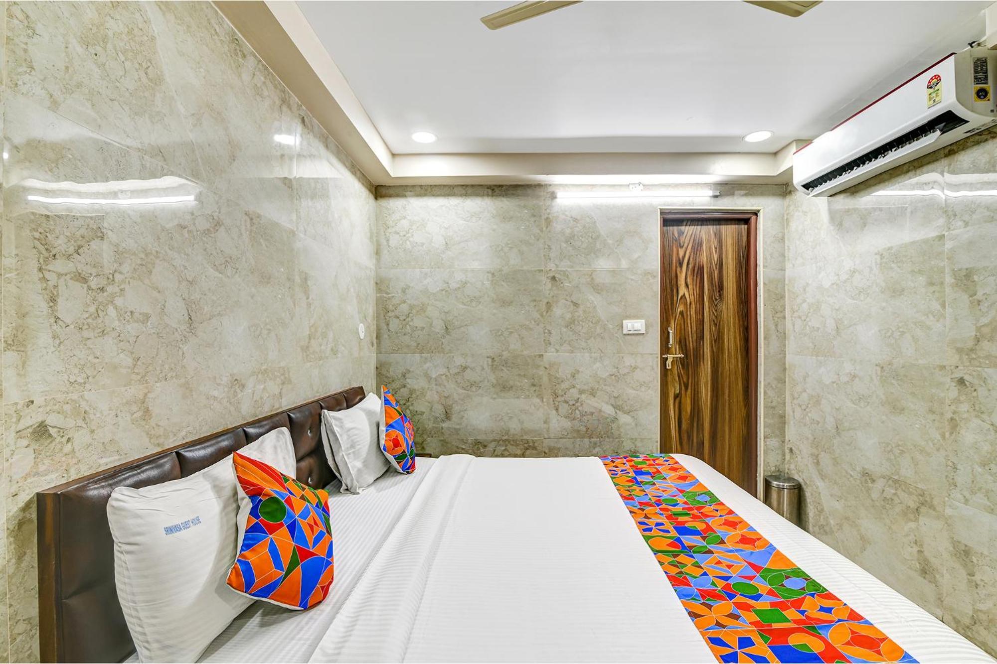 Fabhotel Srinivasa Guest House Tirupati Kültér fotó